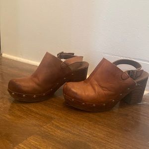 Korkease mules/clogs